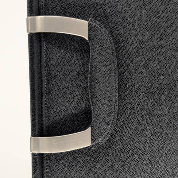 Burberry Business Bag In Very Good Condition . - Picture 6 of 16